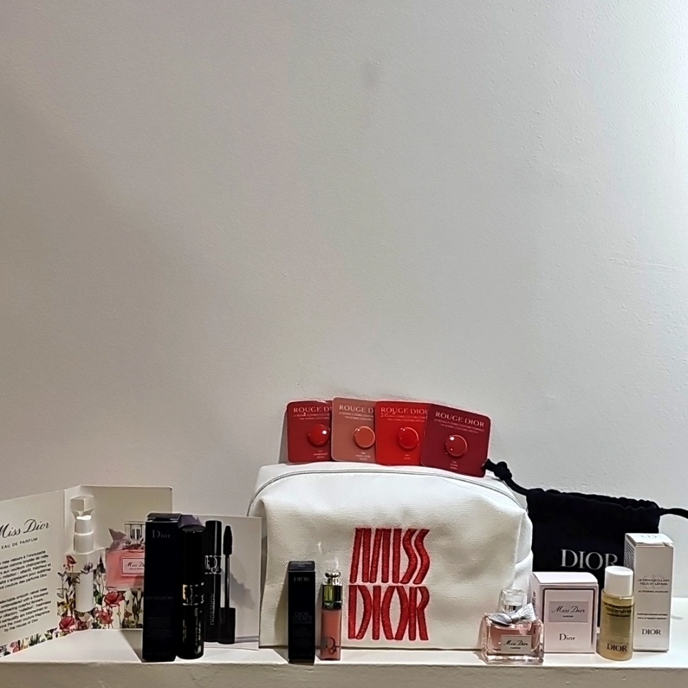 DIOR. MISS DIOR MAKEUP BAG/SKINCARE BUNDLE